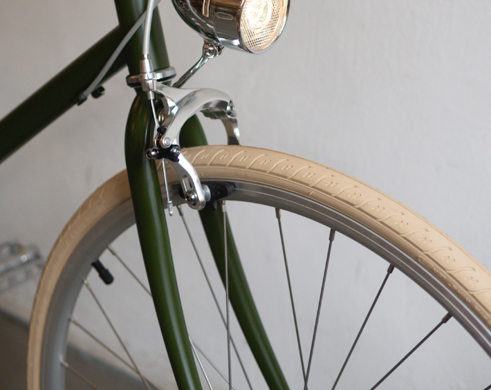 tokyobike 26 x 1.15 象牙白色外胎 (一條)