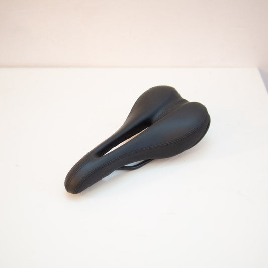 tokyobike faux Sports leather saddle Black 人造皮革Sports系列座墊 黑色