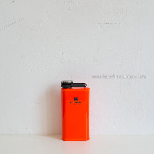 Stanley Flask Blaze Orange 酒壺橘紅色 8oz