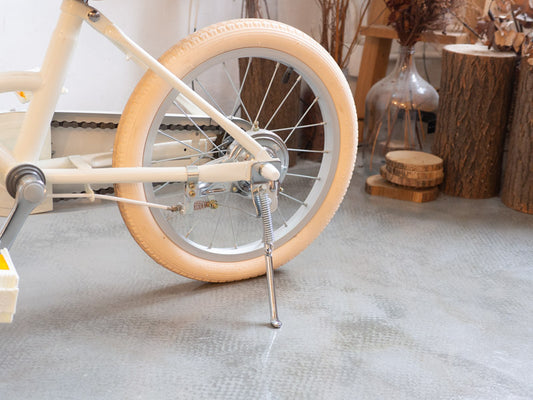 little tokyobike kickstand