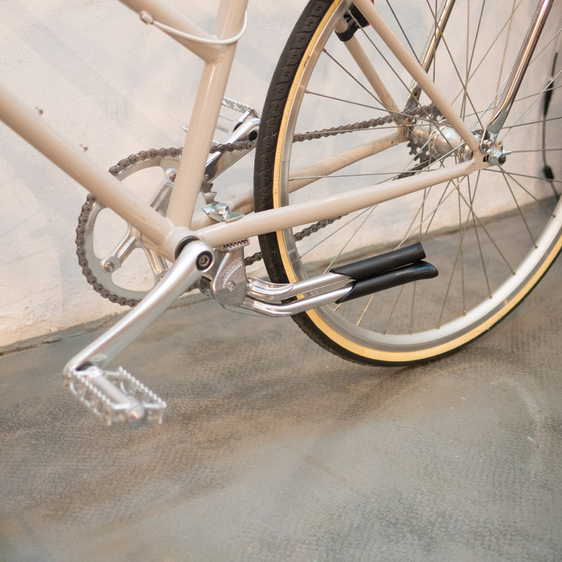 銀色金屬雙腳撐 Double Leg Bike Stand